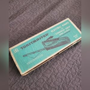 Vintage Toastmaster Electric Knife - Model 6101 - AMAZING CONDITION!